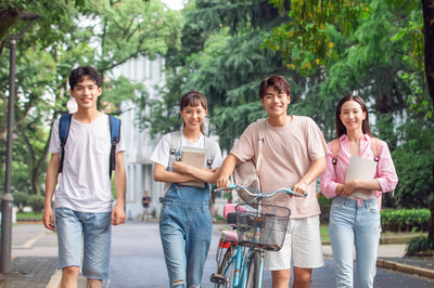 華東師范大學在職研究生 華東師范大學在職研究生