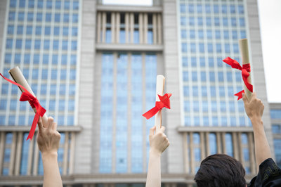 華東師范大學在職研究生 華東師范大學在職研究生